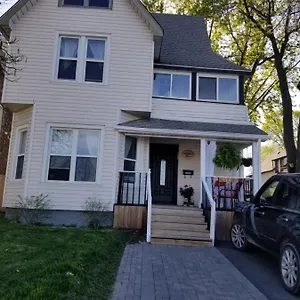 Bed & Breakfast Adam Niagarawatervallen